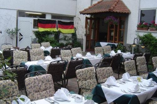 Hotel & Restaurant Raisch Steinwenden エクステリア 写真